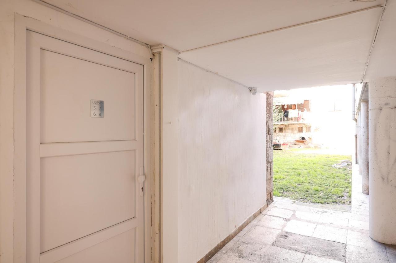 Rooms Lopwi Old Town Ground Floor Zadar Exterior foto